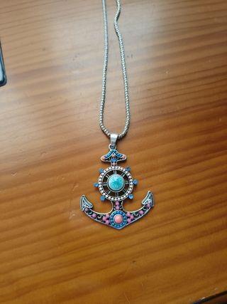 Collar bisutería ancla.