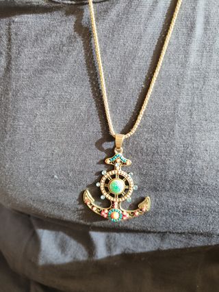 Collar bisutería ancla.