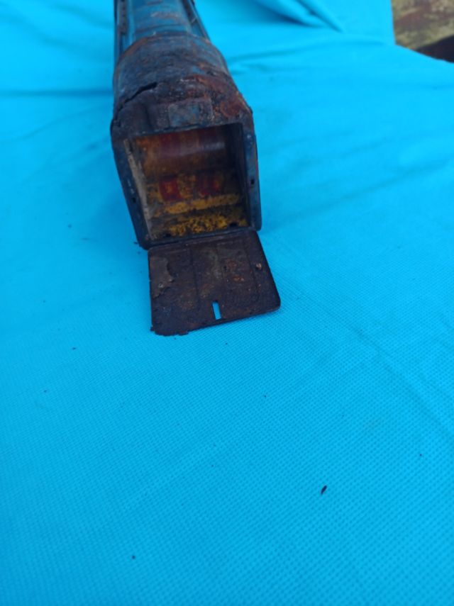 Treno in latta giocattolo vintage