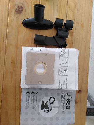Aspirador con bolsa UFESA