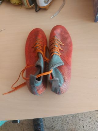 Botas fútbol talla 38