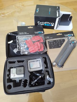 Go pro Hero 4 silver + accesorios