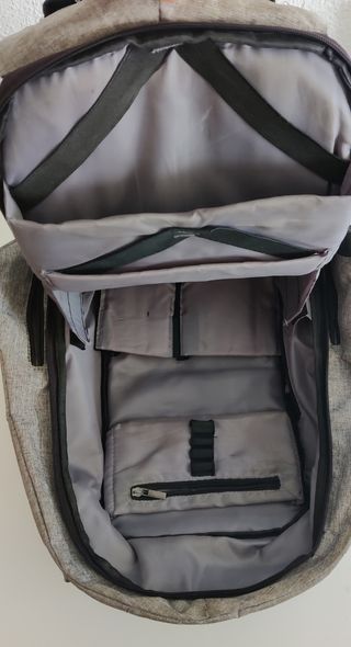 MOCHILA ANTIRROBO
