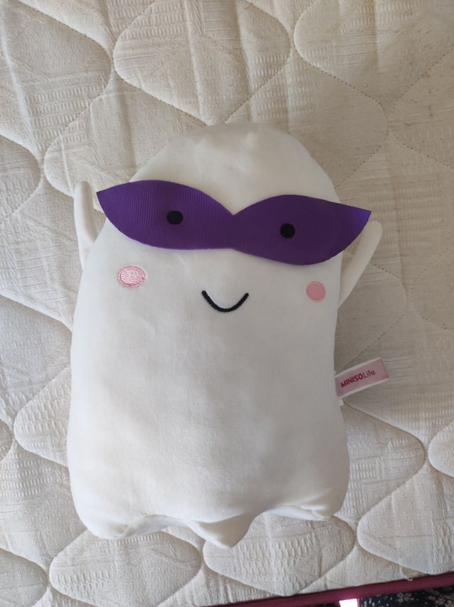 Peluche blando fantasma