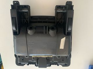 Guantera consola i30 2007