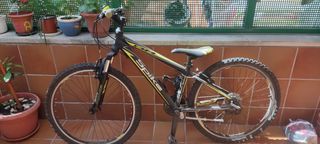Bicicleta BH 

