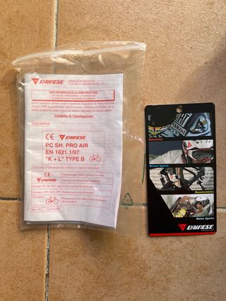 Protecciones rodilla-espinilla dainese