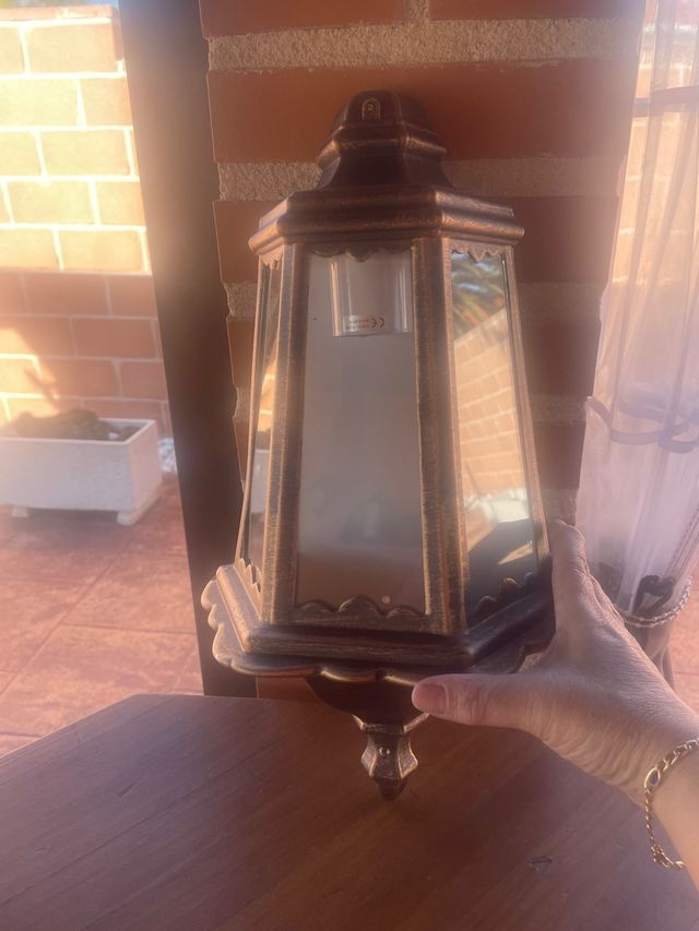 farol de pared