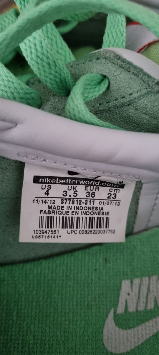 Scarpe Nike. Come nuove.