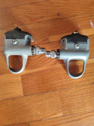 Pedales acero cromo carretera