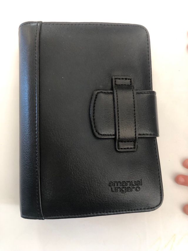 Agenda Ungaro pelle nera porta monete carte