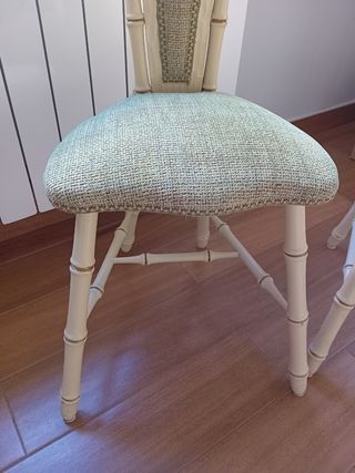 Silla antigua vintage bambú