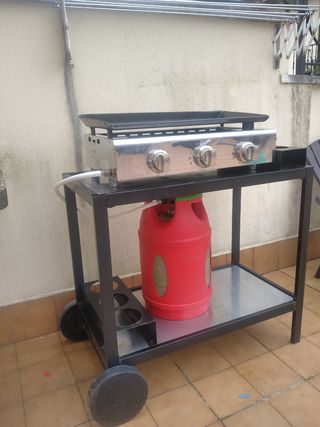 Vendo plancha para barbacoa