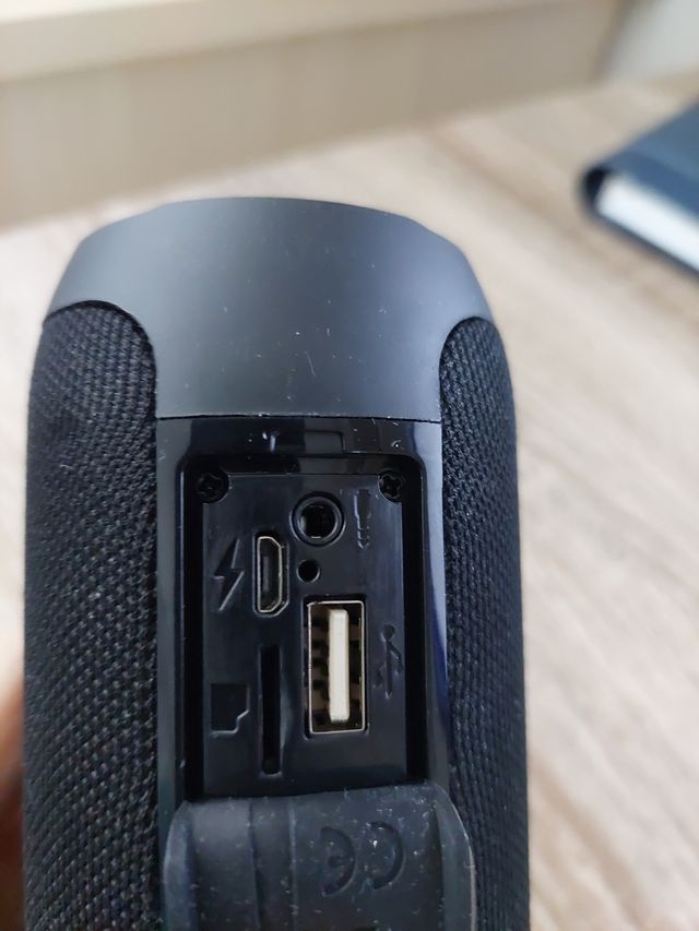 Altavoz Energy Sistem Urban Box Negro