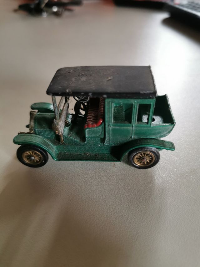 Modellino limousine Benz