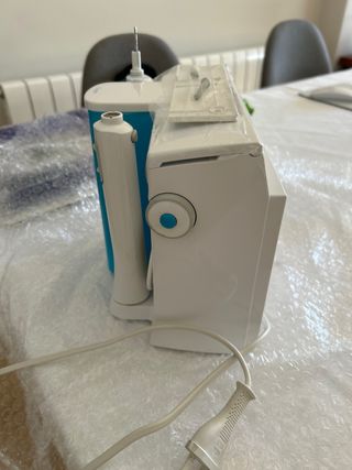 Estacion limpieza dental Braun (para reparar)