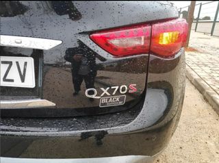 Coche Infiniti QX70 2015