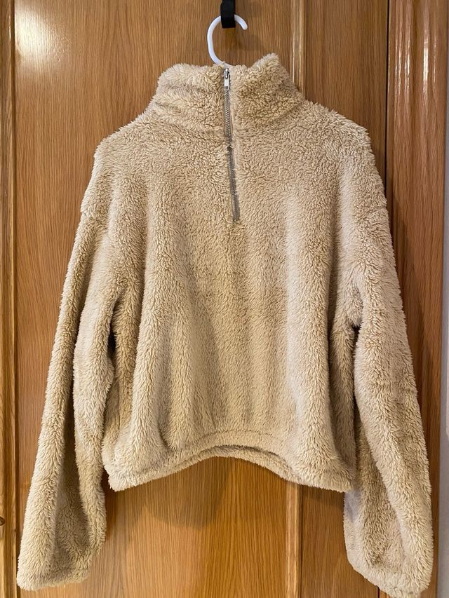 chaqueta pelo color crema