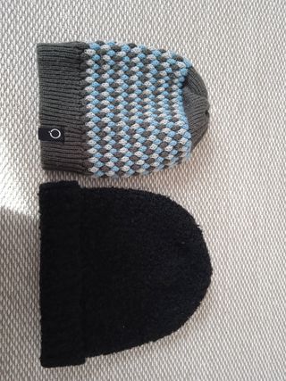 Lote Dos gorros lana