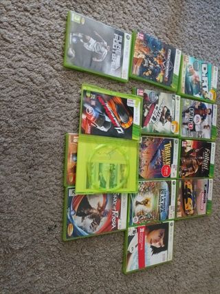 Lote manual y caja  juegos xbox 360