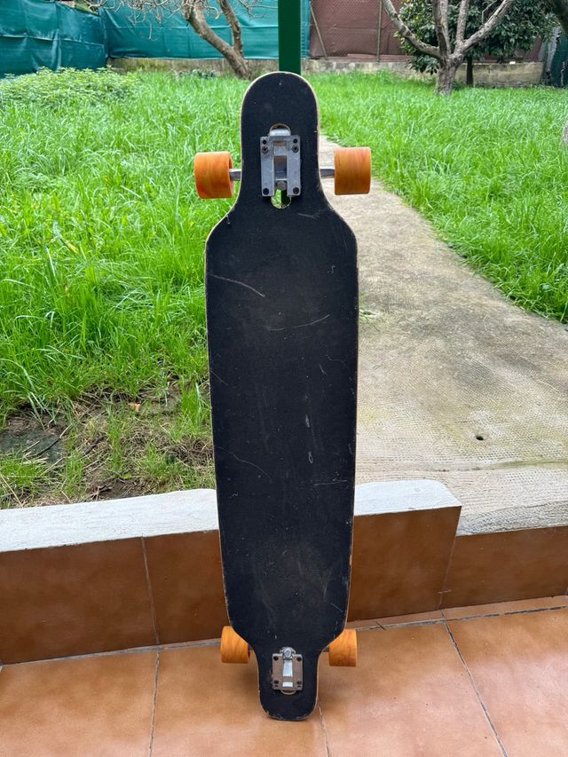 Skateboard long patinete