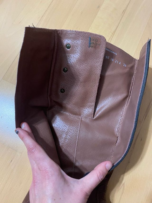 BOTAS KICKERS NUMERO 38