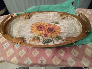 Cuadro i bandeja i un jarrón el cuadro ,,