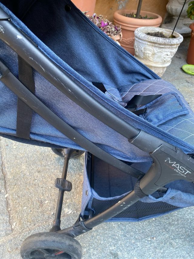passeggino da stiva mast m2