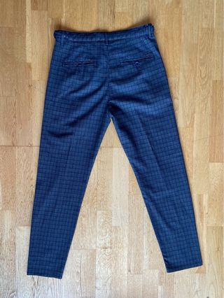 pantalones de traje a cuadros