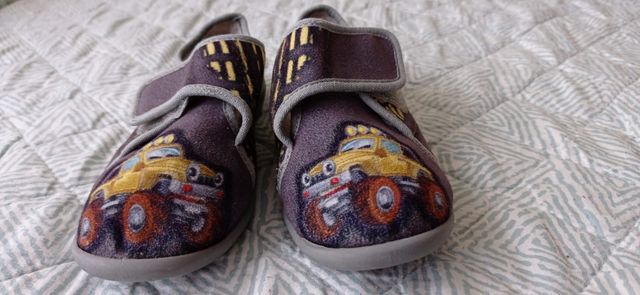 Zapatillas Monster truck