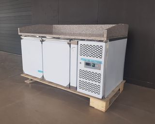 MESA PARA LA ELABIRACION DE PIZZA, MESA DE TRABAJO