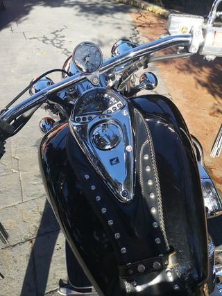 Moto. Custom