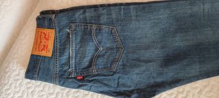 Pantalon vaquero caballero levis