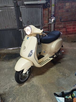Piaggio vespa lx 125