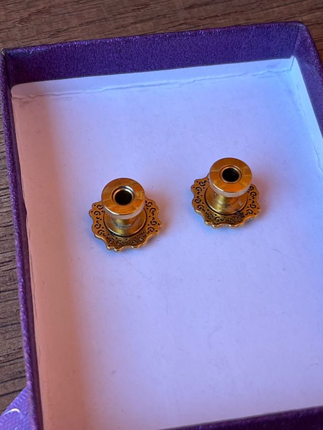 Par de Dilataciones Dorada 5mm