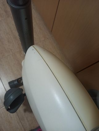 Bicicleta estática plegable