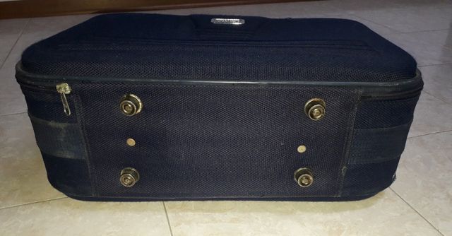Valigia a mano "hand luggage"
