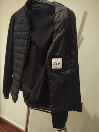 Chaqueta negra Zara