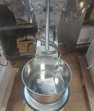 AMASADORA EVO 15LT MOVIL