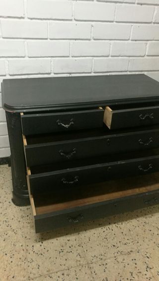 Cómoda cajonera vintage restaurada