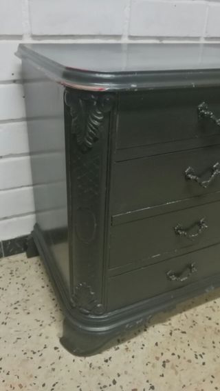 Cómoda cajonera vintage restaurada
