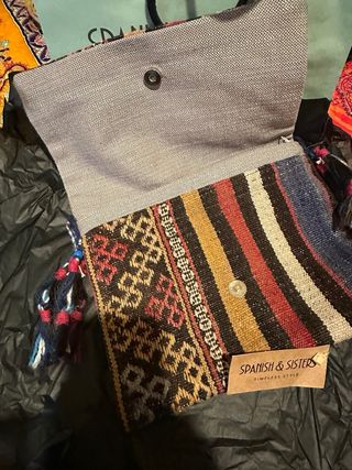 spanish and sisters. Bolso kilim sin estrenar