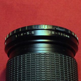 Zoom Makinon-Kiron 28-135 p/Olympus OM