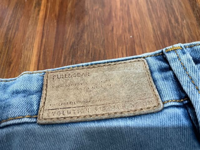 Jeans skinny fit strappati blu chiaro Pull&Bear