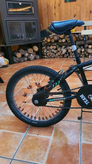 Bicicleta TEAM BOMBER BMX 