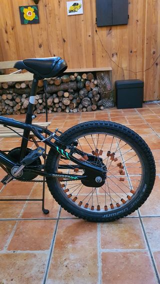 Bicicleta TEAM BOMBER BMX 