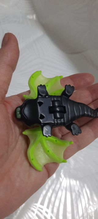 Action figure Kinder