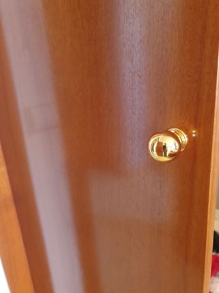 Pomos puerta armario