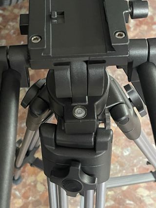 Ravelli Tripode video con cabezal fluido