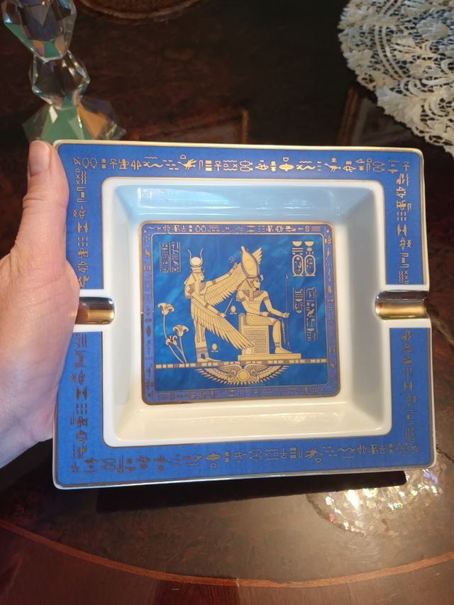 Cenicero de porcelana Royal